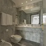 Ambassador-monaco Hotel 3*