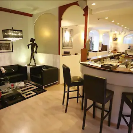 摩纳哥大使 3* 蒙特卡罗