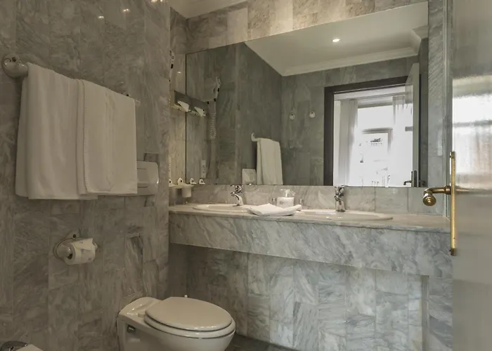 Ambassador-monaco Hotel 3*