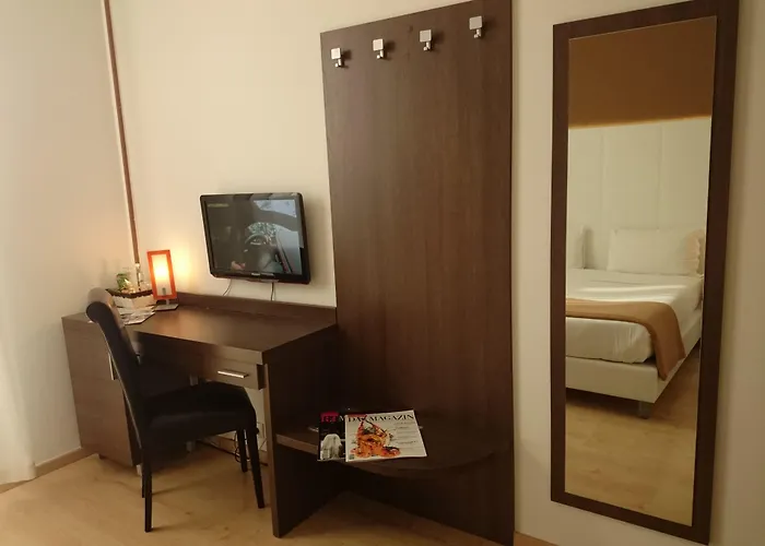 Ambassador-monaco Hotel 3*