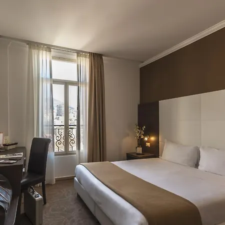 Ambassador-monaco Otel