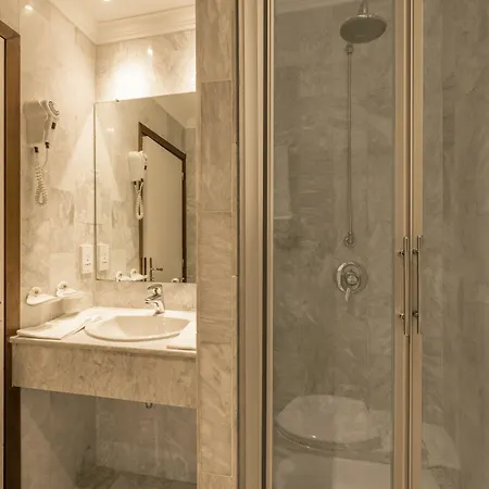 Ambassador-monaco 3*