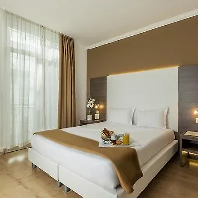 Ambassador-monaco 3*
