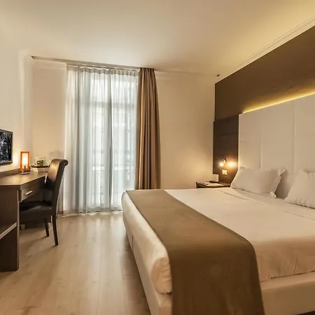 Hotel Ambassador-monaco 3*